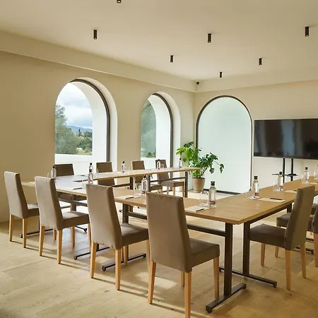 La Zambra Resort-the Unbound Collection By Hyatt Фуэнхирола