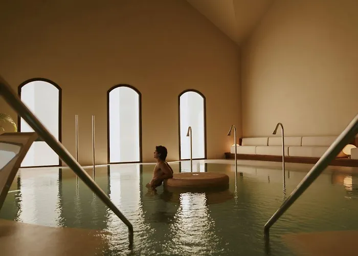 Отель La Zambra Resort-the Unbound Collection By Hyatt